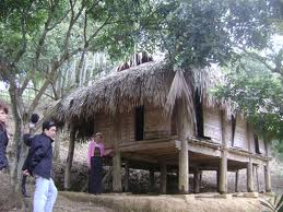 ទៅទស្សនាសារមន្ទីវប្បធម៏  Muong Hoa Binh